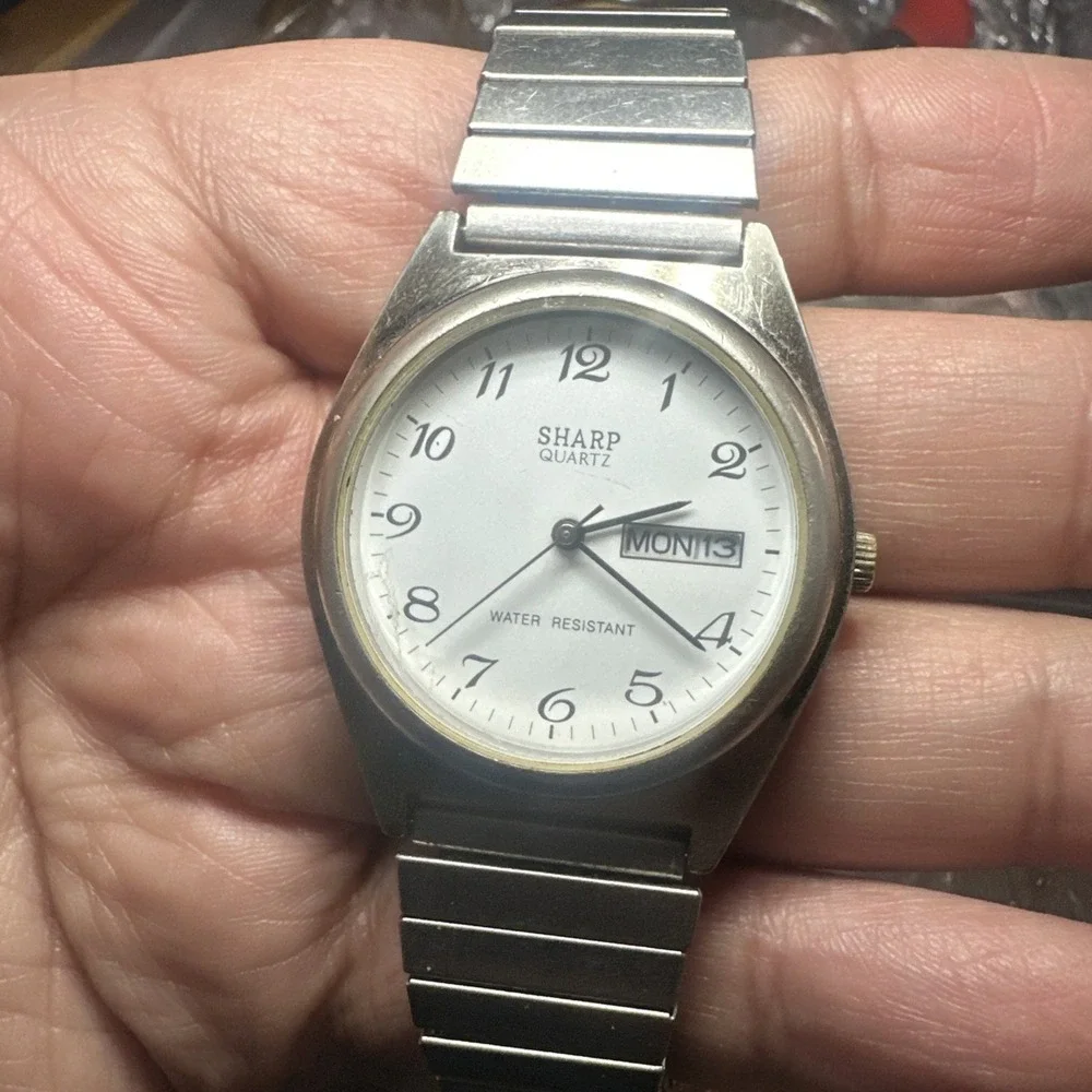 Working Vintage Sharp Mens Watch Silver Day Date White Quartz 35mm Fit 7.5